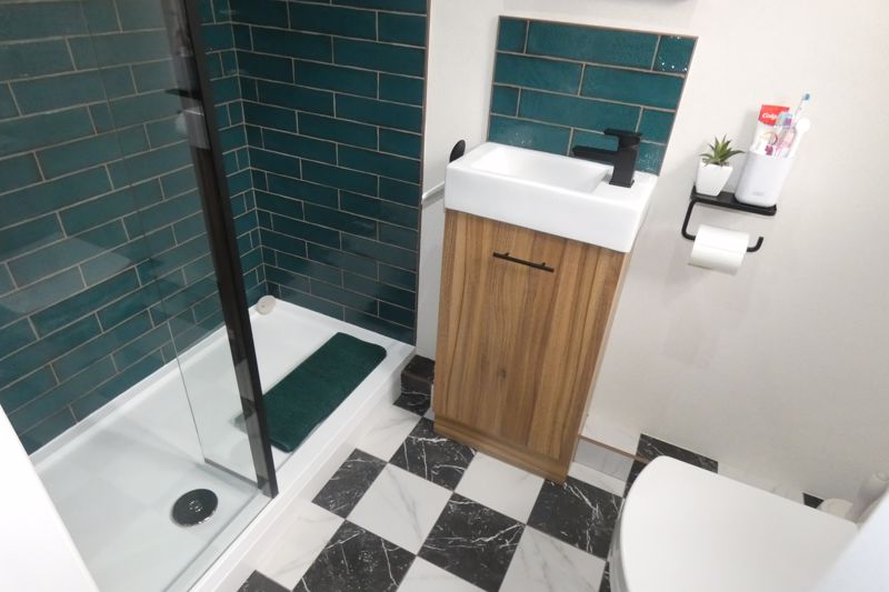 Ground Floor Shower Room- click for photo gallery